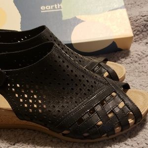 pisa galli earth shoes